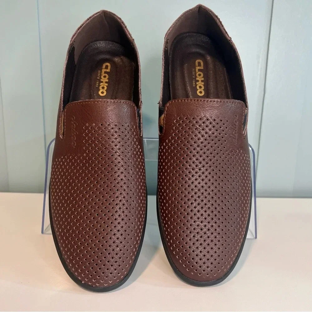 Clohoo Perforated Wine Colored Leather‎ Loafers. Size Euro 41/8. NWOT.